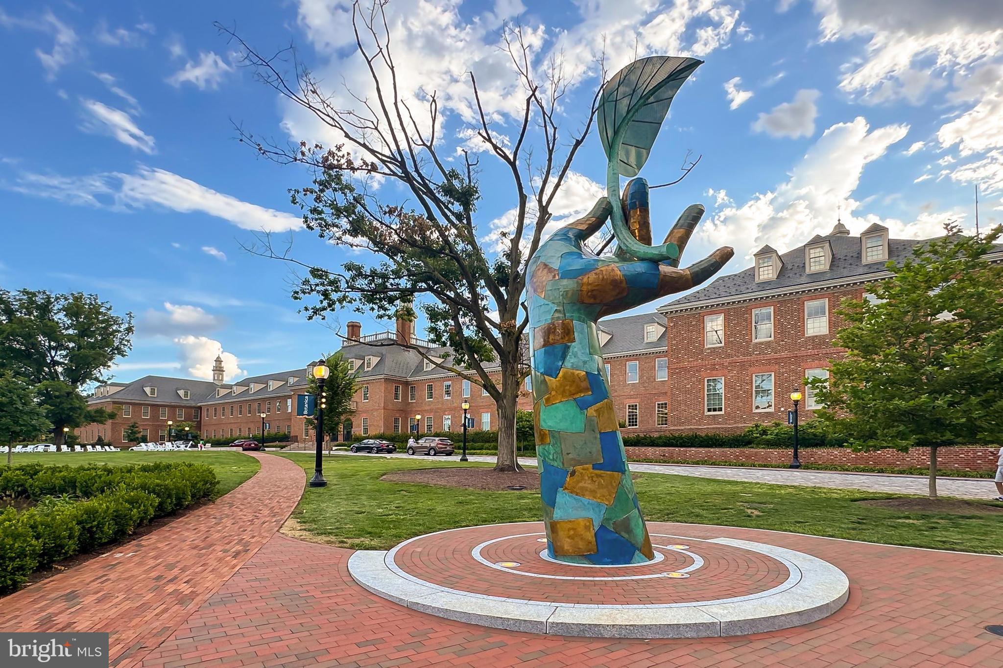 3600 CONNECTICUT AVENUE NW 105