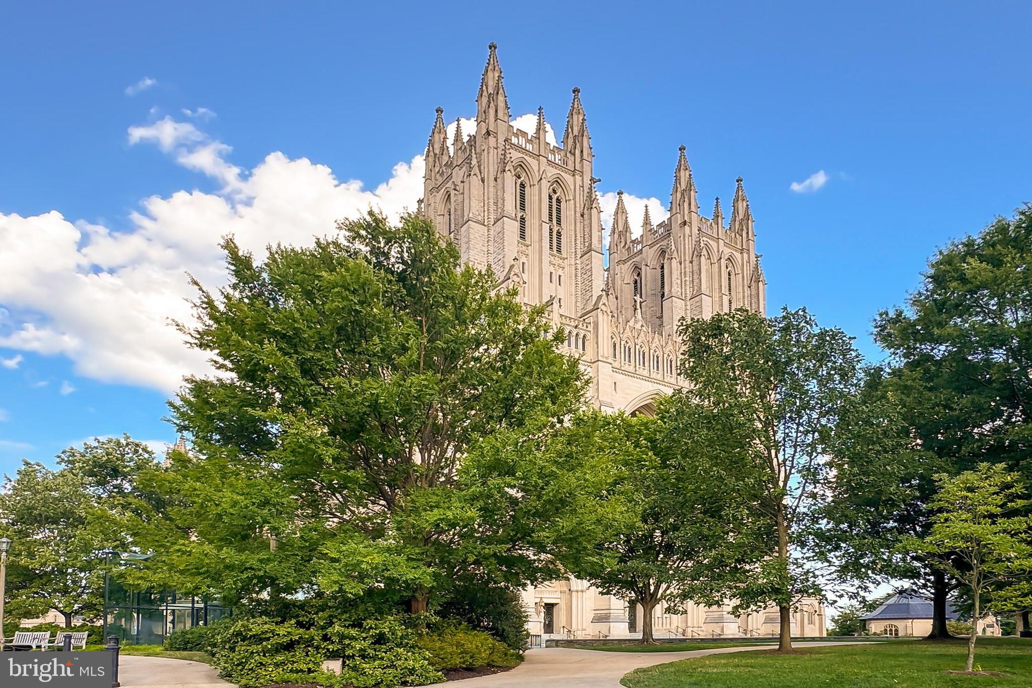 3600 CONNECTICUT AVENUE NW 105