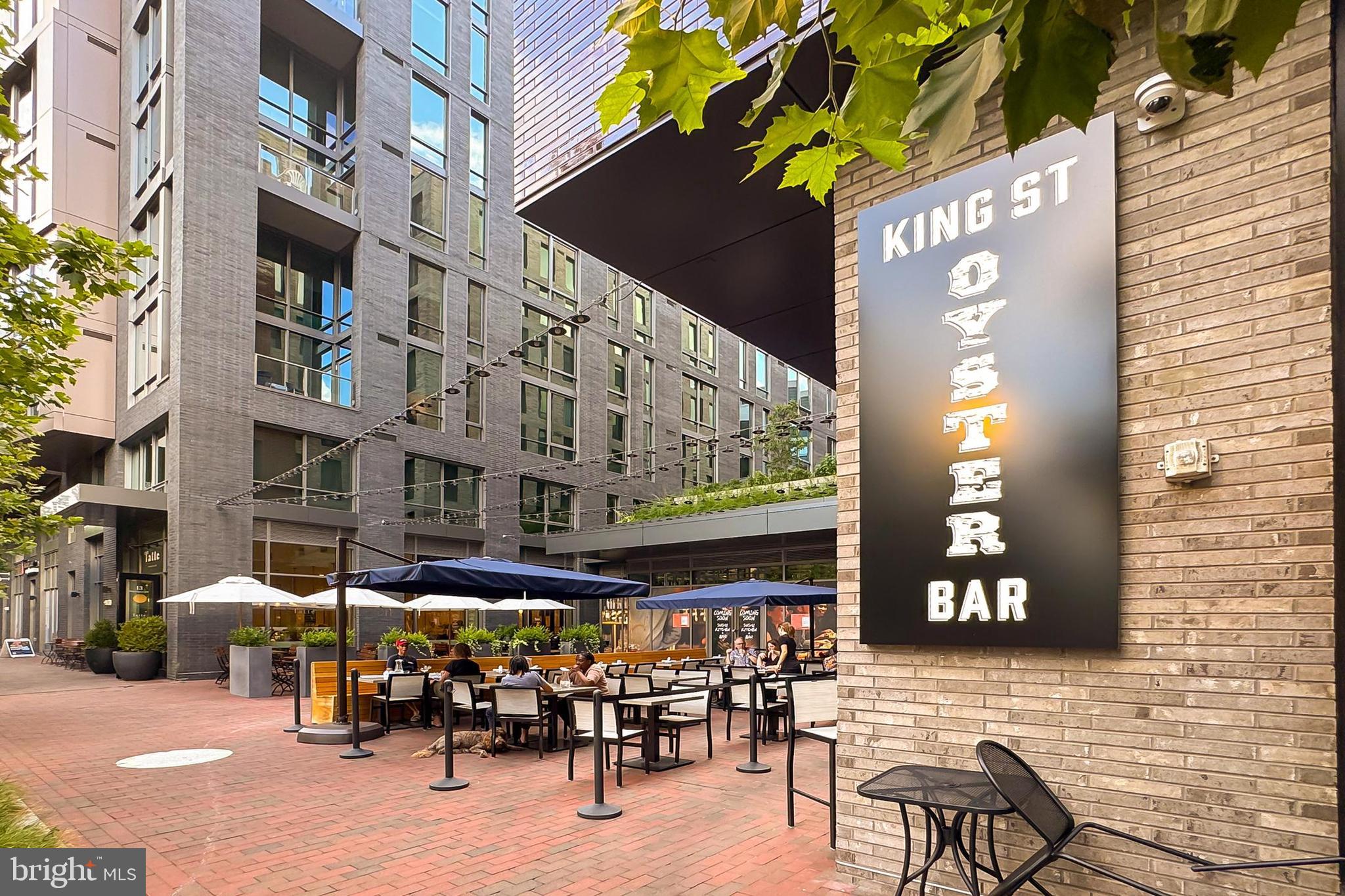 3600 CONNECTICUT AVENUE NW 105