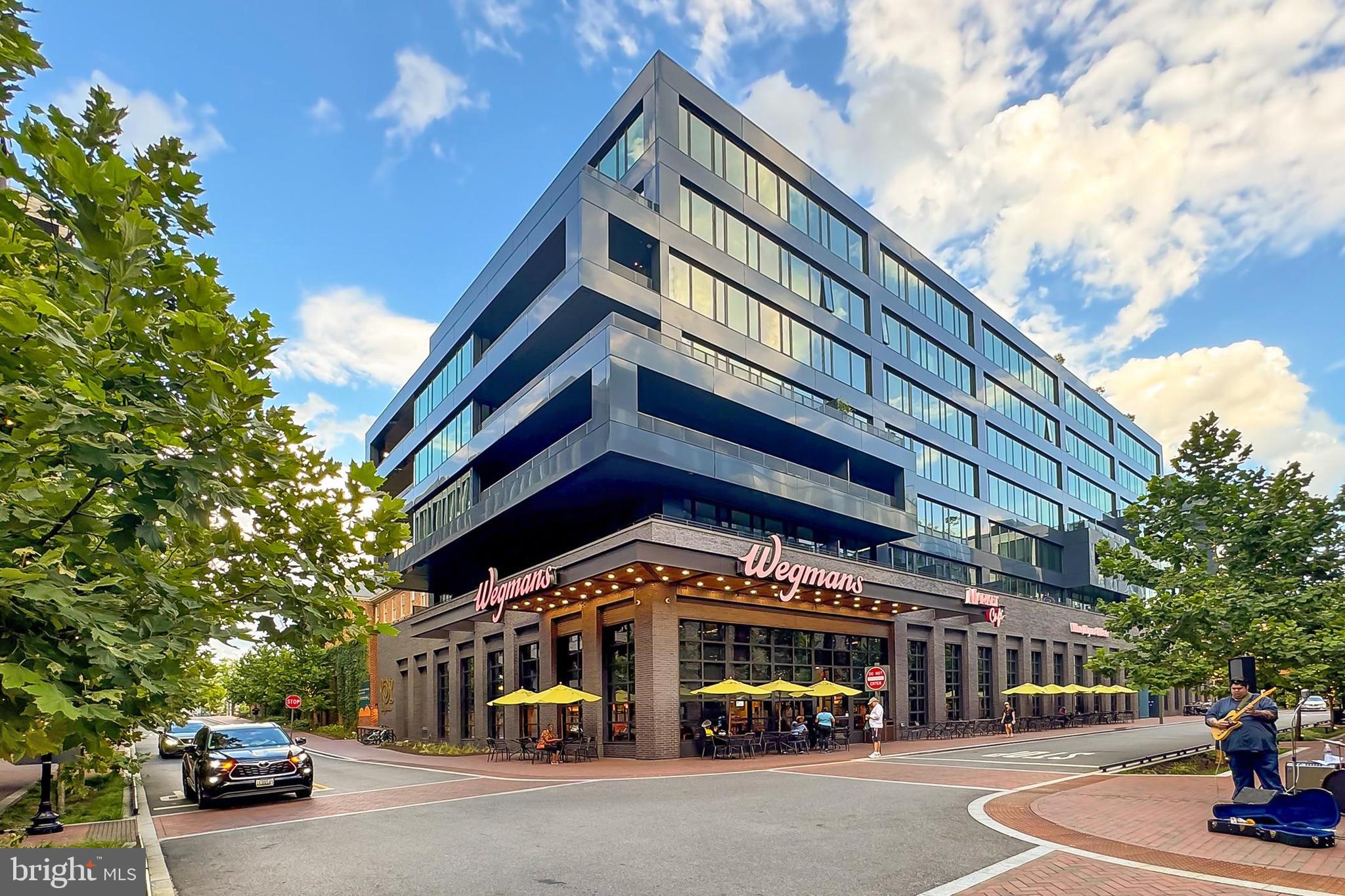 3600 CONNECTICUT AVENUE NW 105