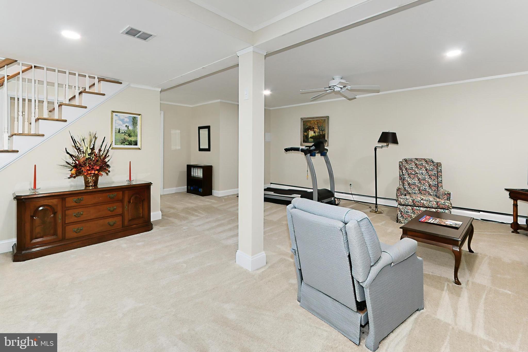 1705 S LINCOLN STREET