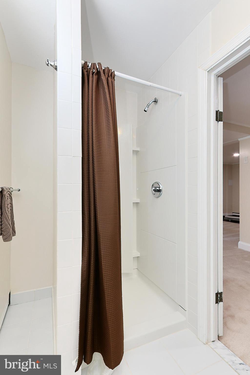 1705 S LINCOLN STREET