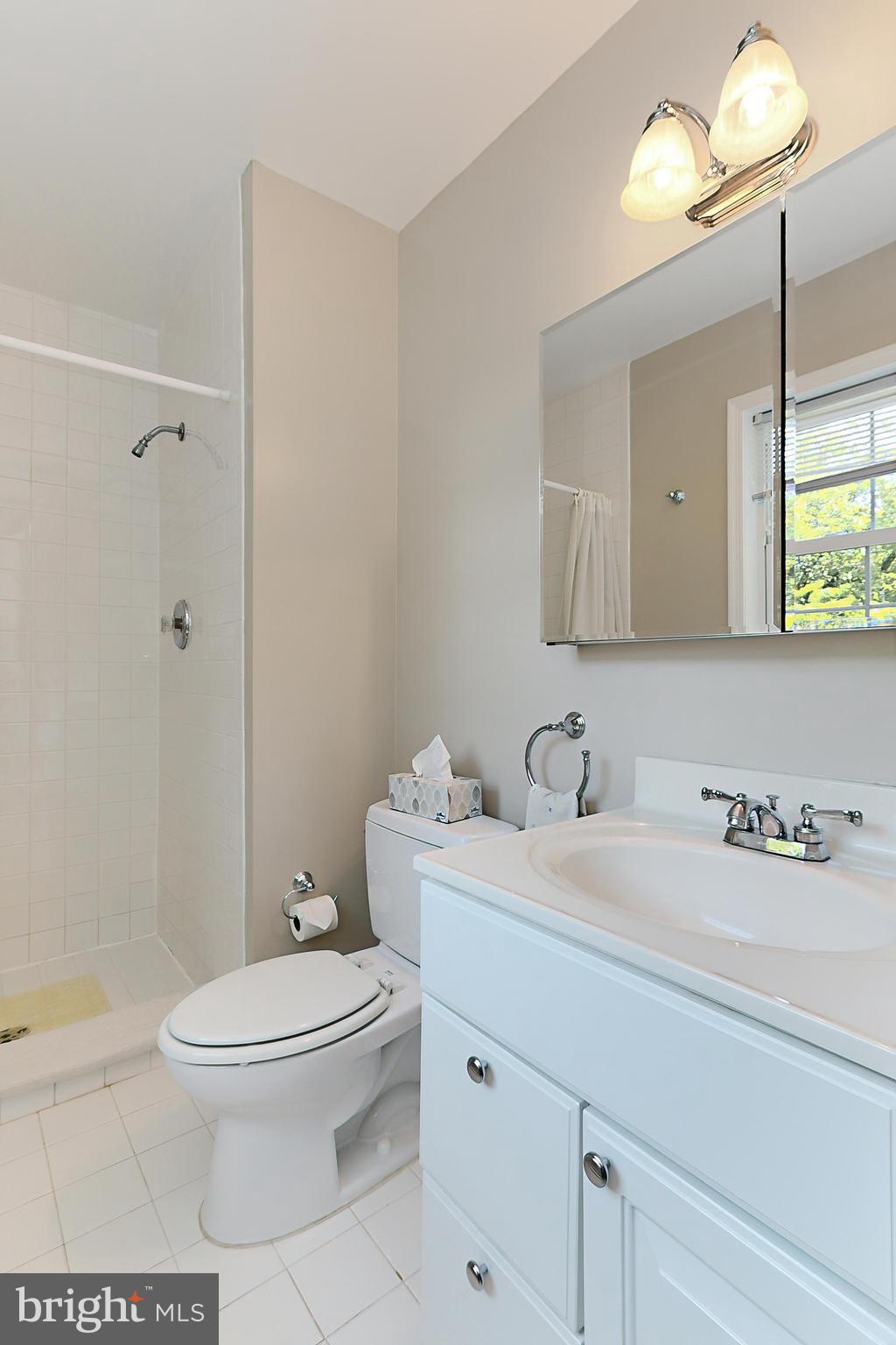 1705 S LINCOLN STREET