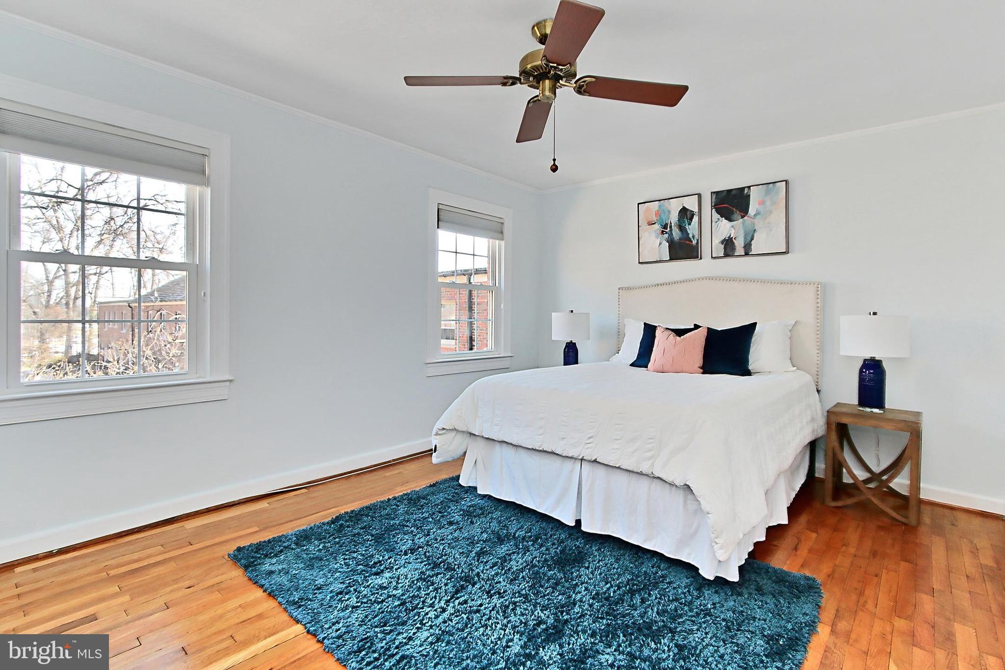 1401 S BARTON STREET 214