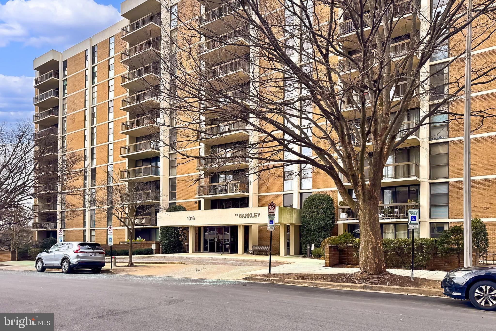 1016 S WAYNE STREET 804