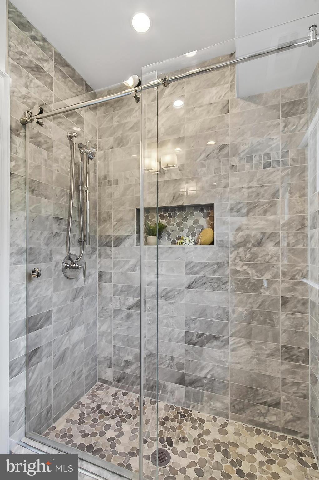 2701 16TH STREET S 633