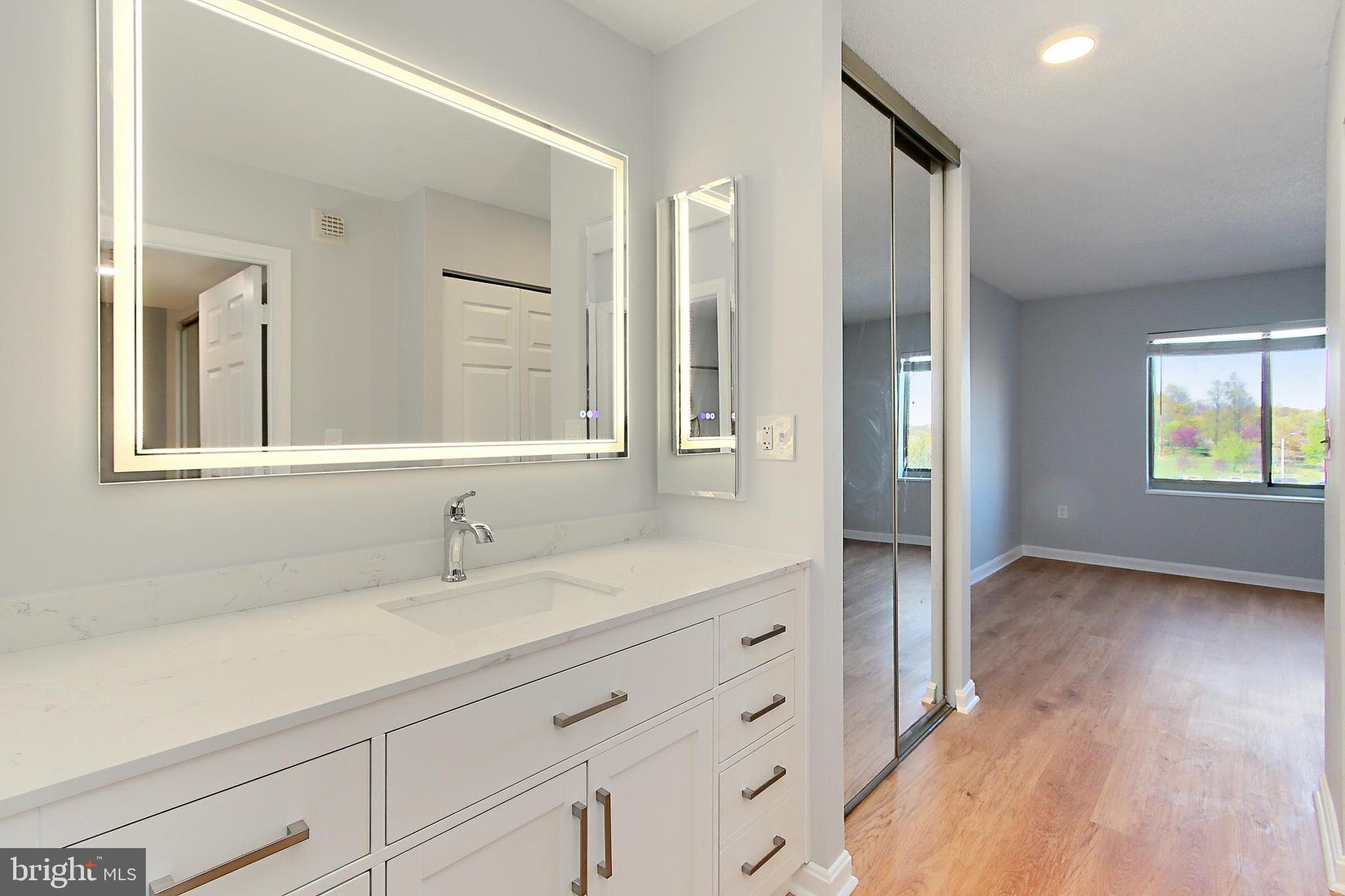 2121 JAMIESON AVENUE 710