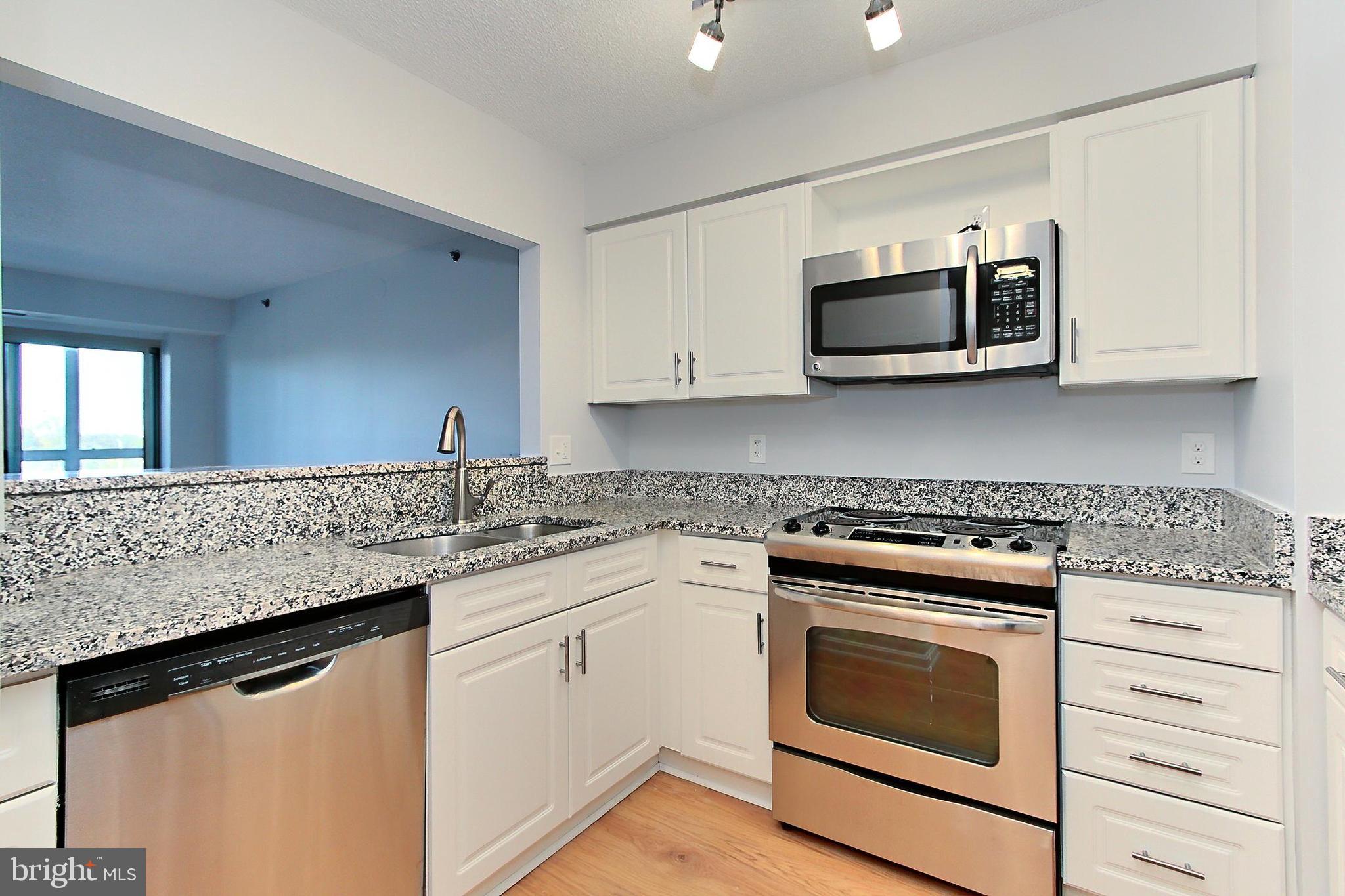 2121 JAMIESON AVENUE 710