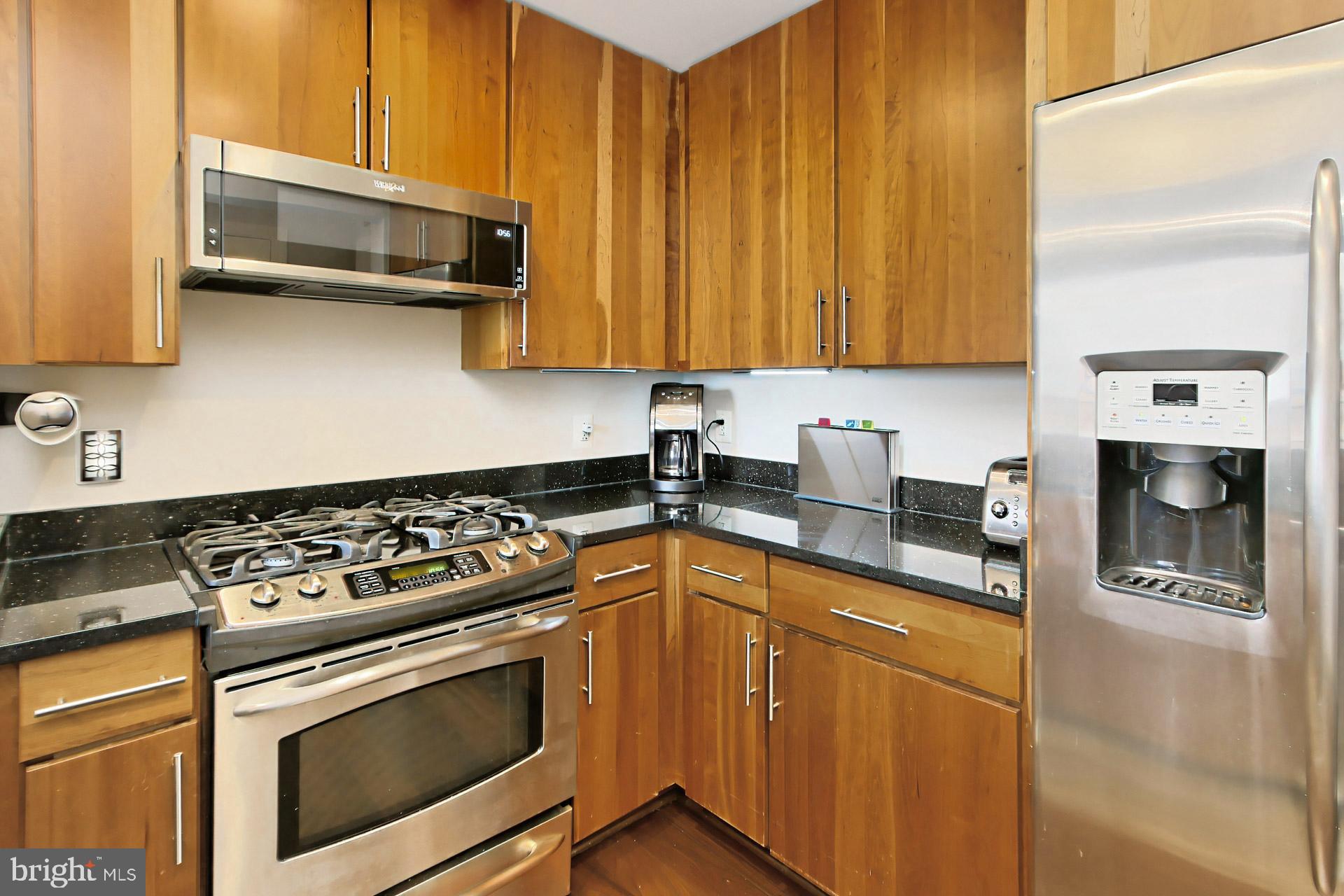 2050 JAMIESON AVENUE 1409