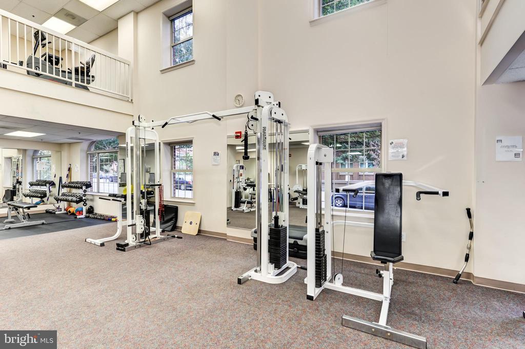 2151 JAMIESON AVENUE Unit: 1911