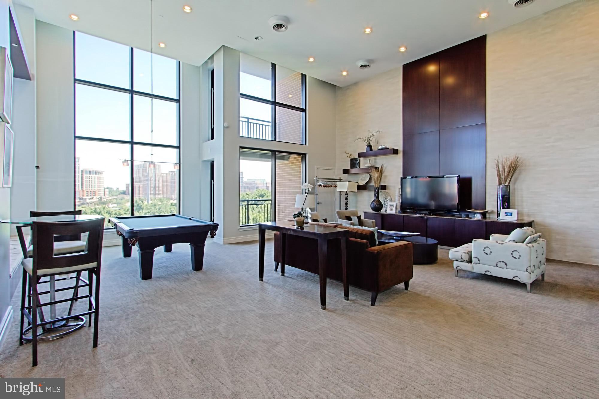2451 MIDTOWN AVENUE 903