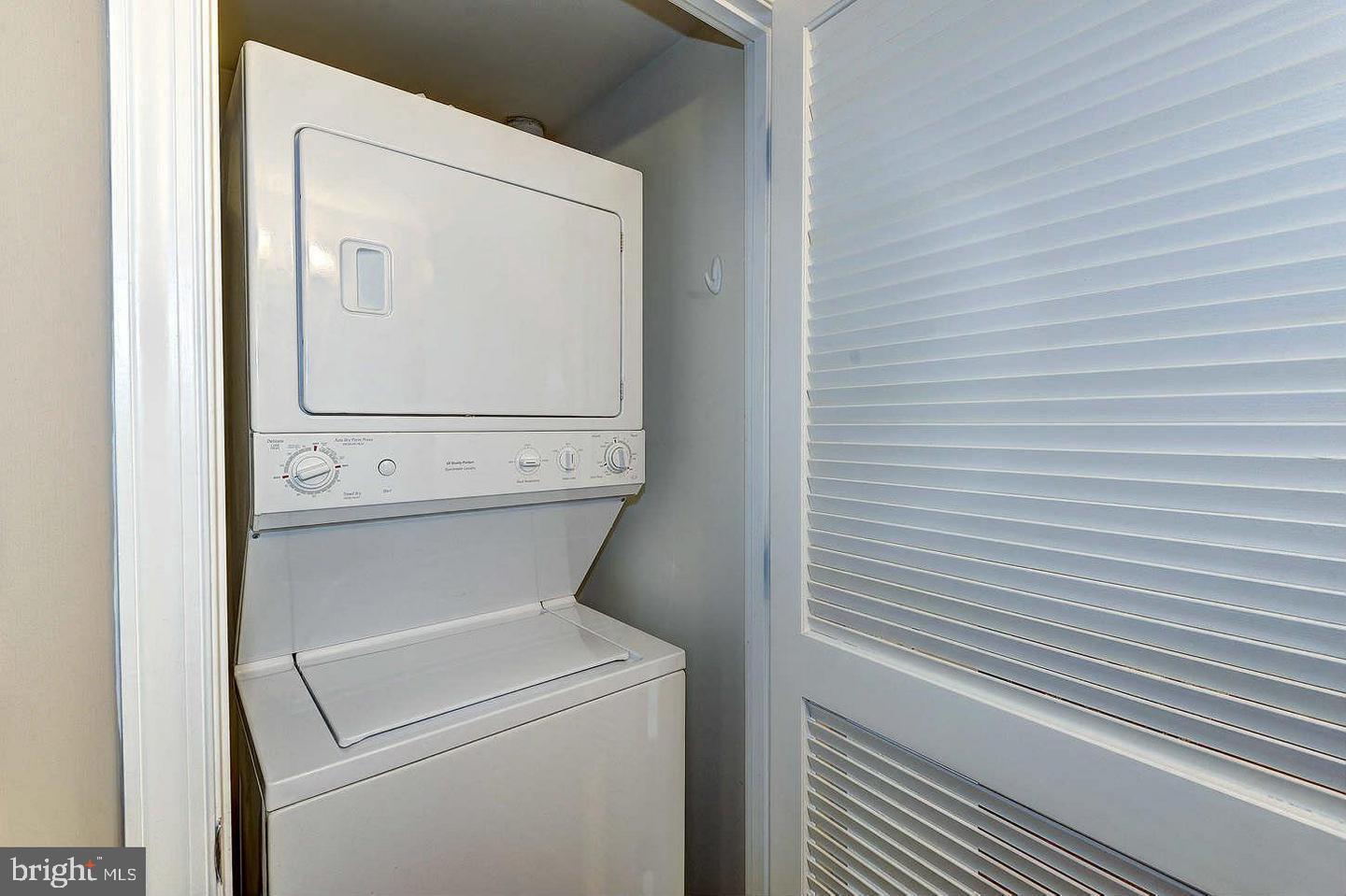2451 MIDTOWN AVENUE 903