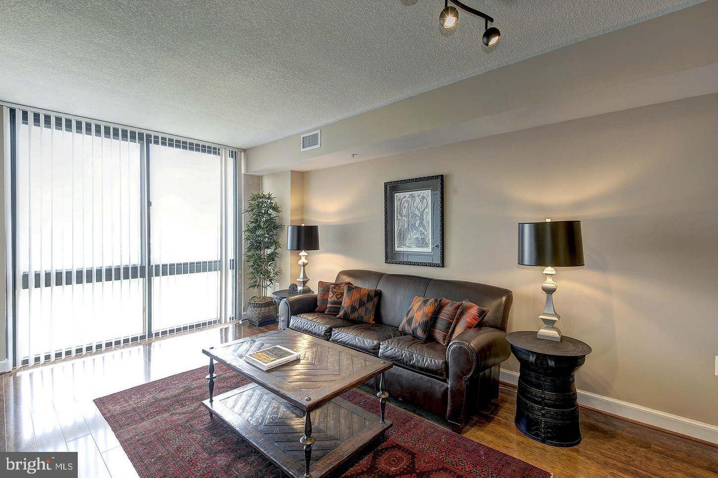 2451 MIDTOWN AVENUE 903