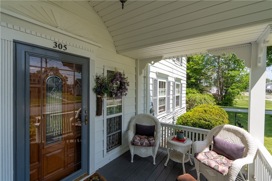 305 South Lackawanna Street