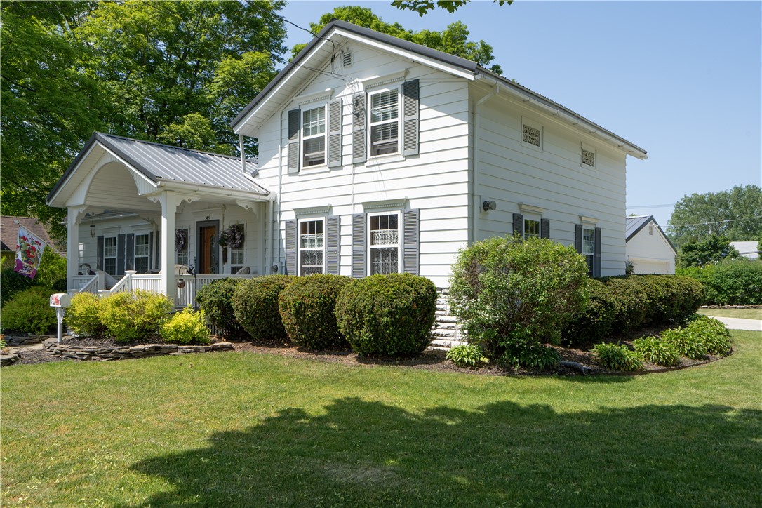 305 South Lackawanna Street