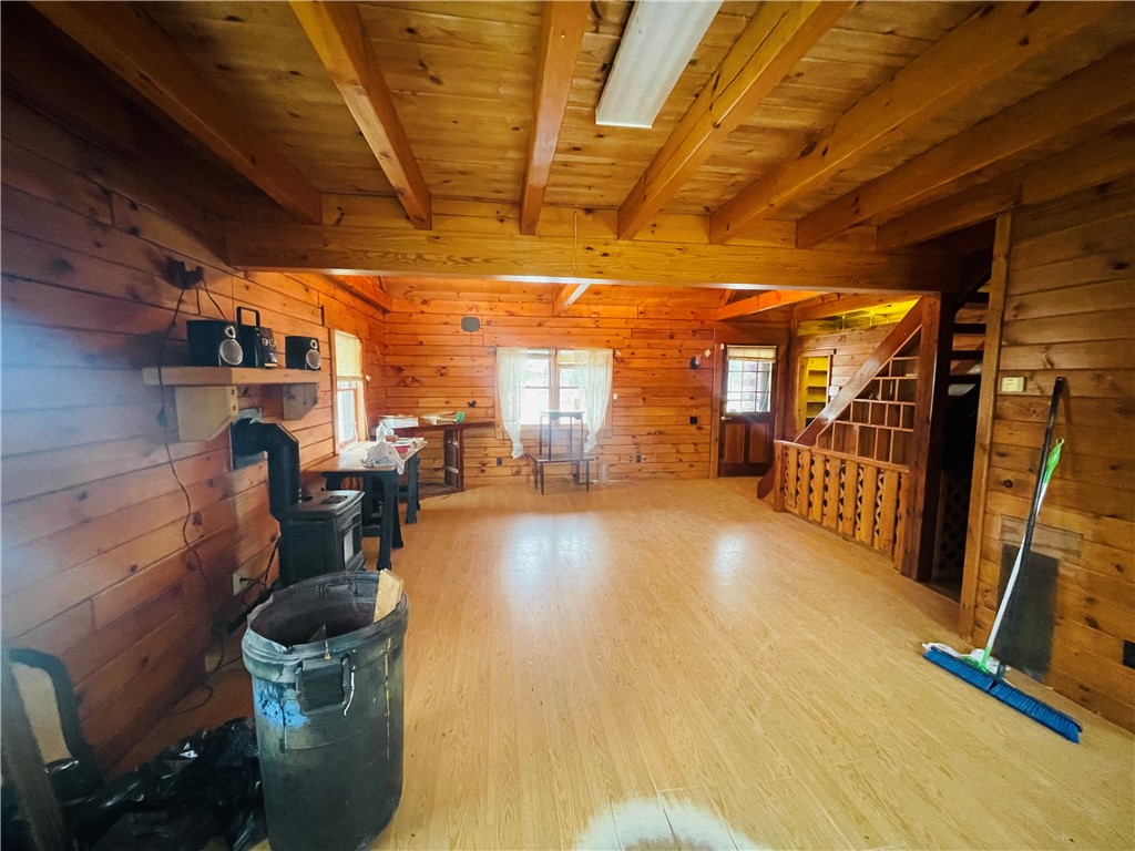 7099 Ross Road