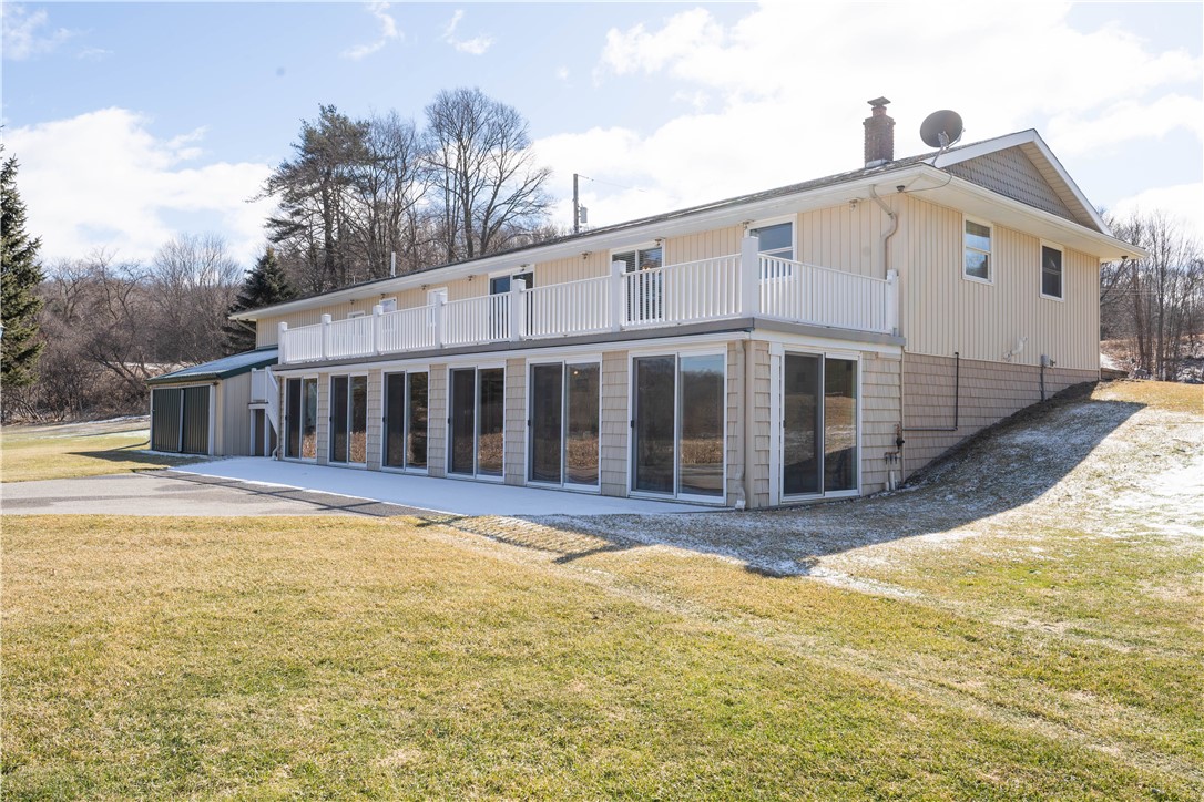 1283 Thompson Road