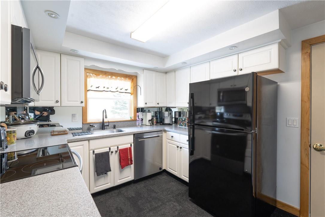 1283 Thompson Road