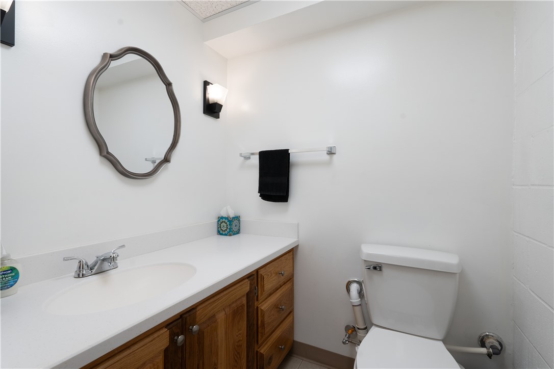 1283 Thompson Road