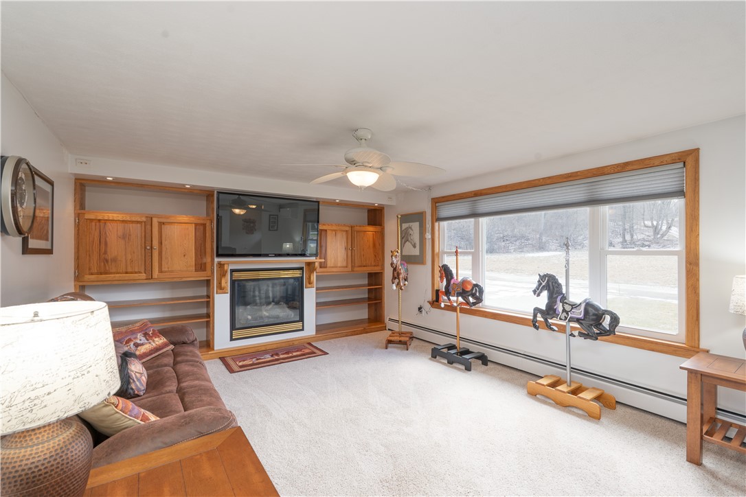 1283 Thompson Road