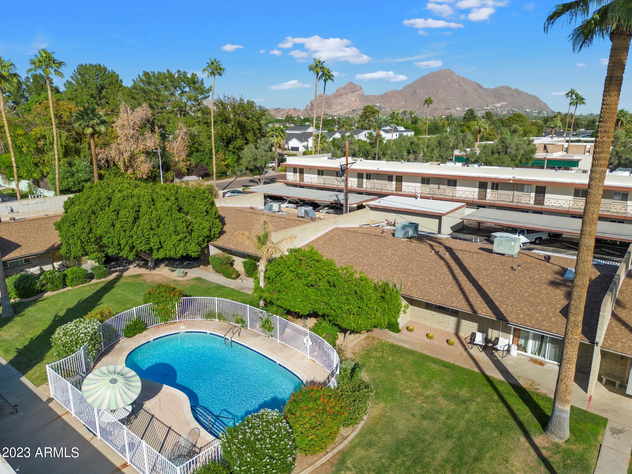 3635 E TURNEY Avenue Unit: 15