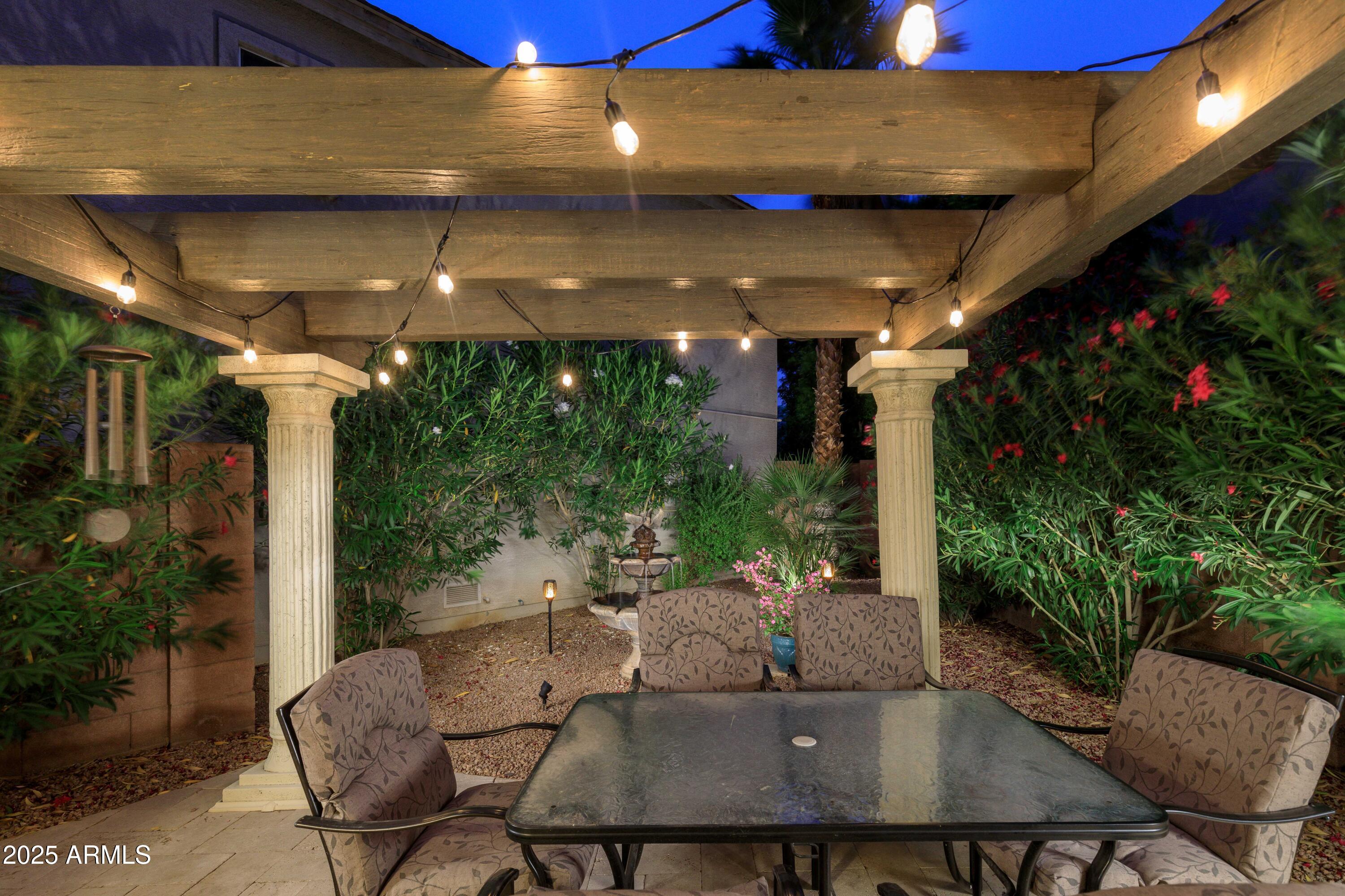 15550 N FRANK LLOYD WRIGHT Boulevard N, 1040