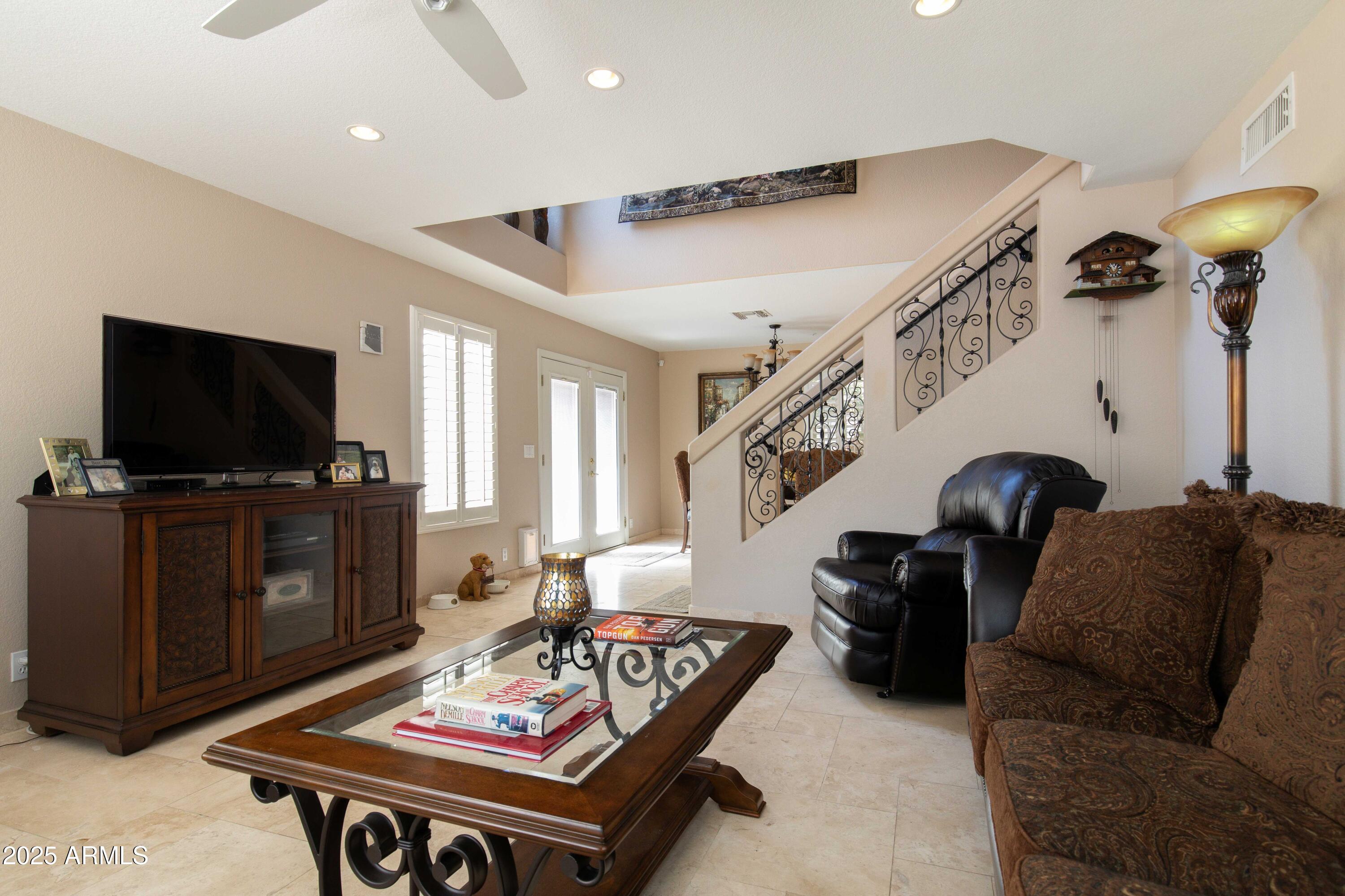 15550 N FRANK LLOYD WRIGHT Boulevard N, 1040