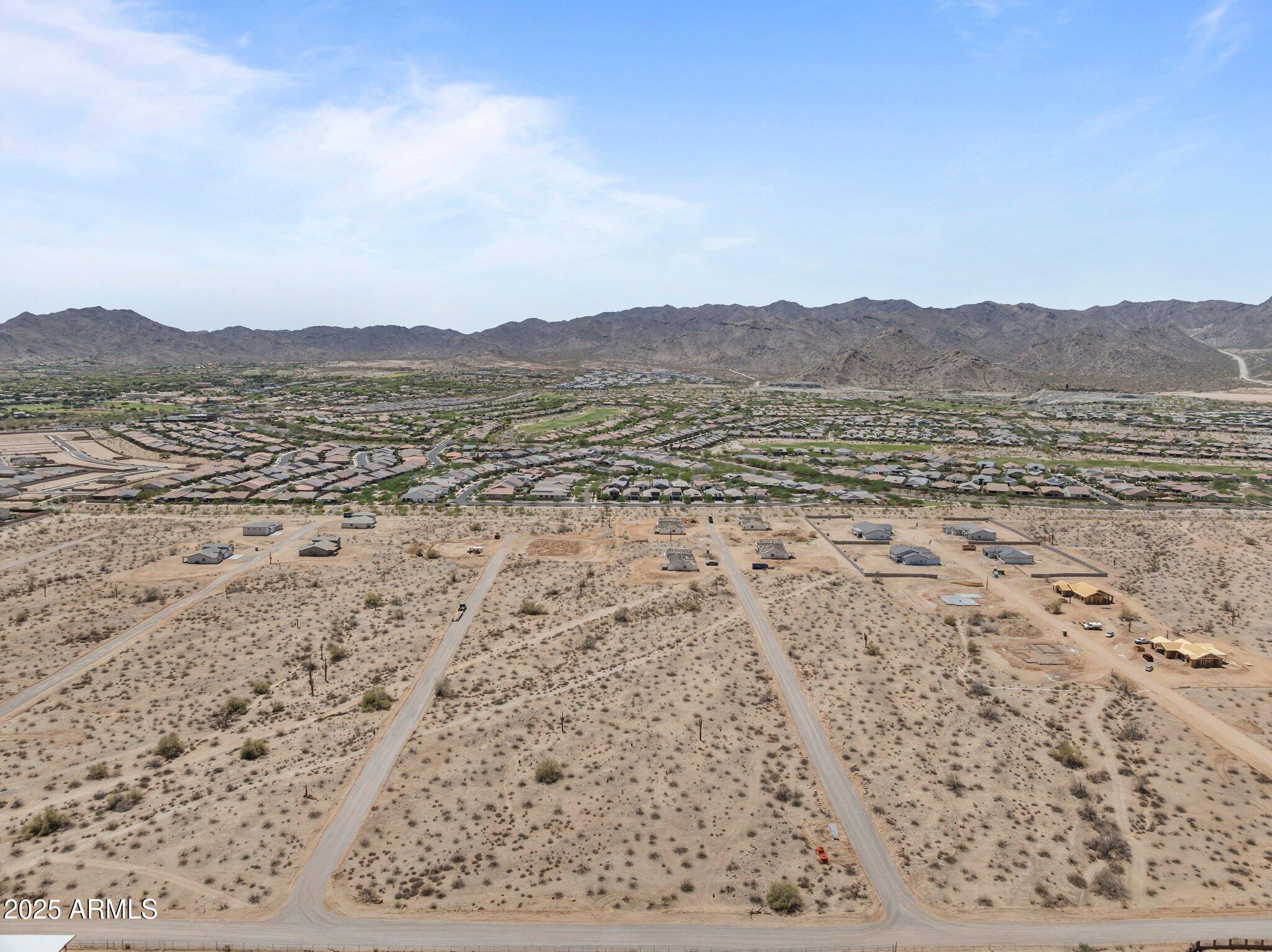 2023X W Wolf Street 2