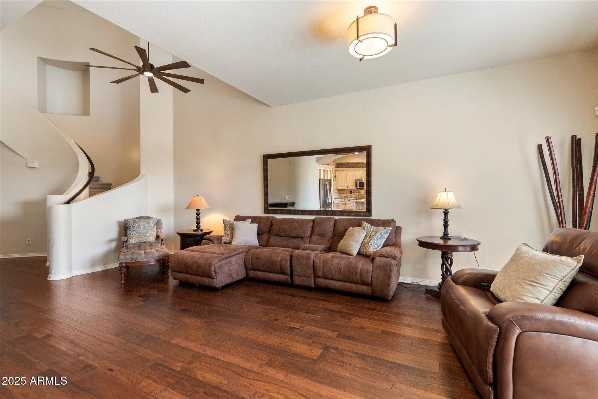 15240 N CLUBGATE Drive, 160