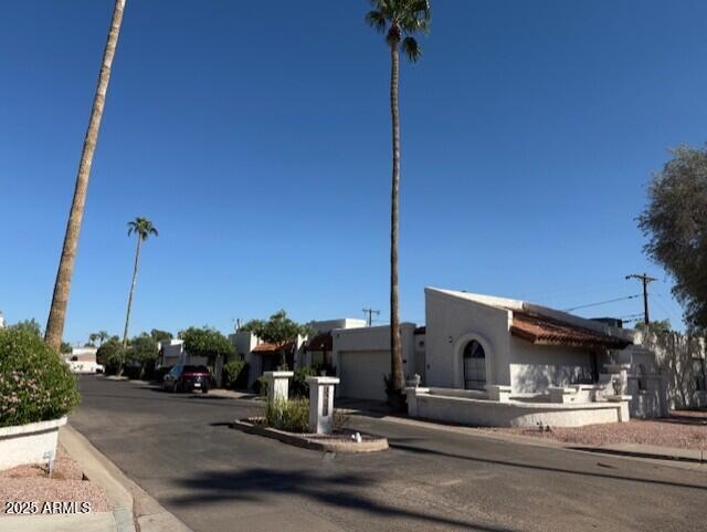 3243 N 38TH Street, 12