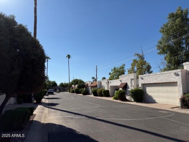 3243 N 38TH Street, 12
