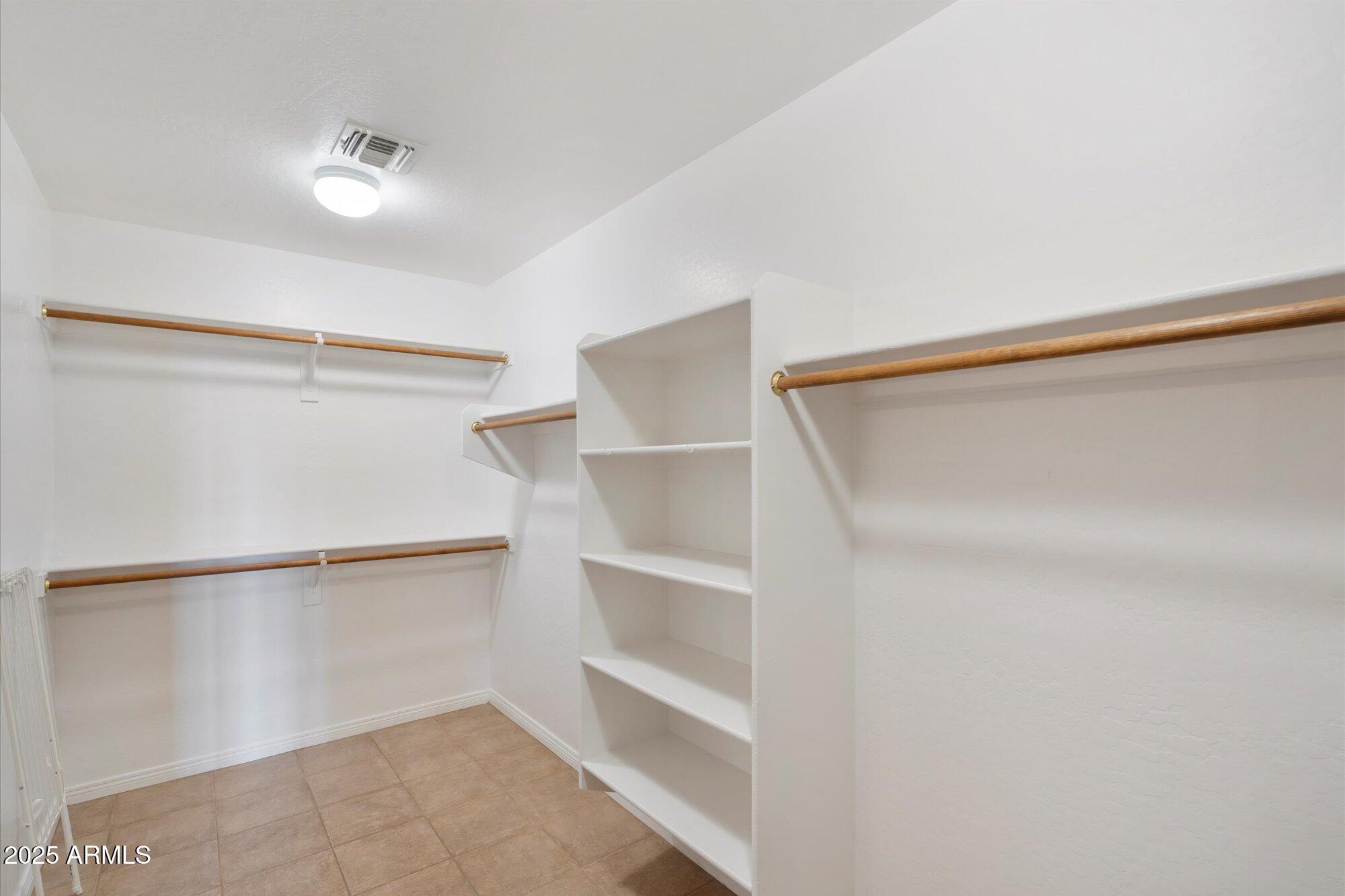 2989 N 44TH Street, 2039