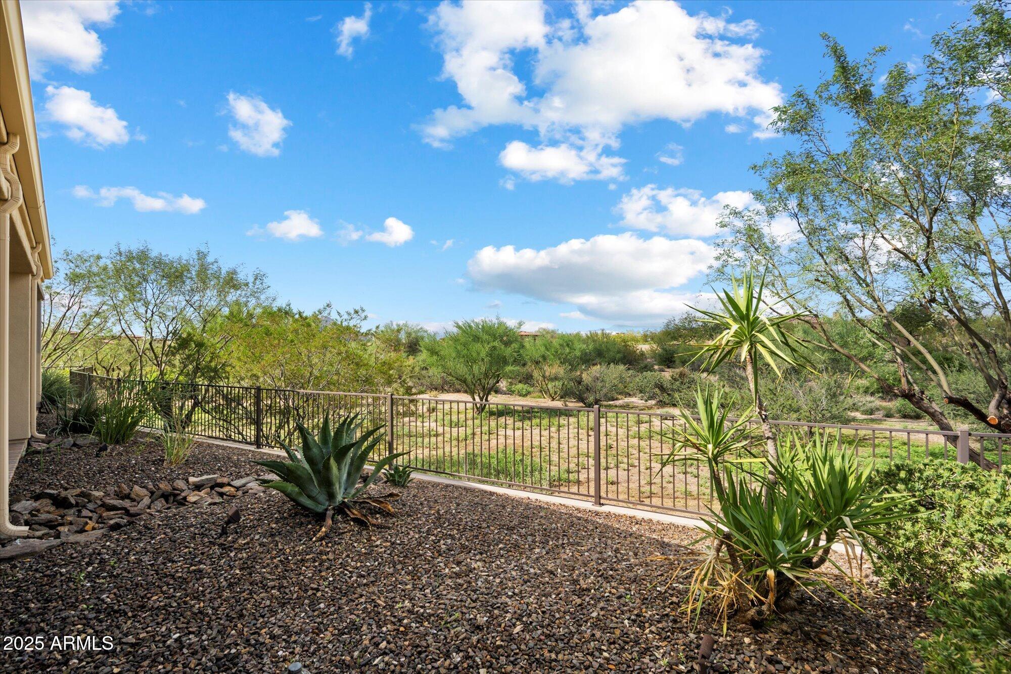 8584 E TUMBLEWEED Drive