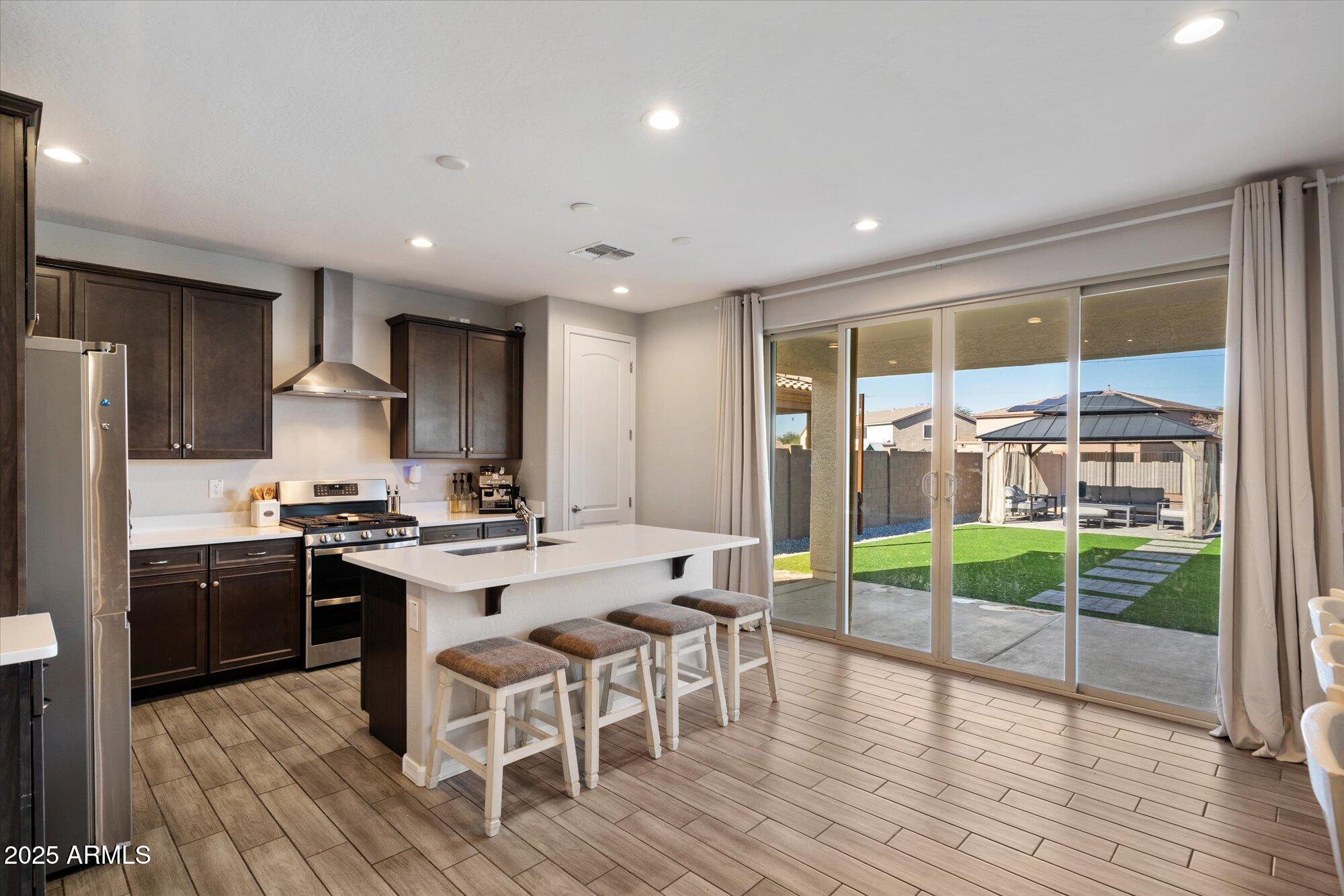 11016 W HARRISON Street