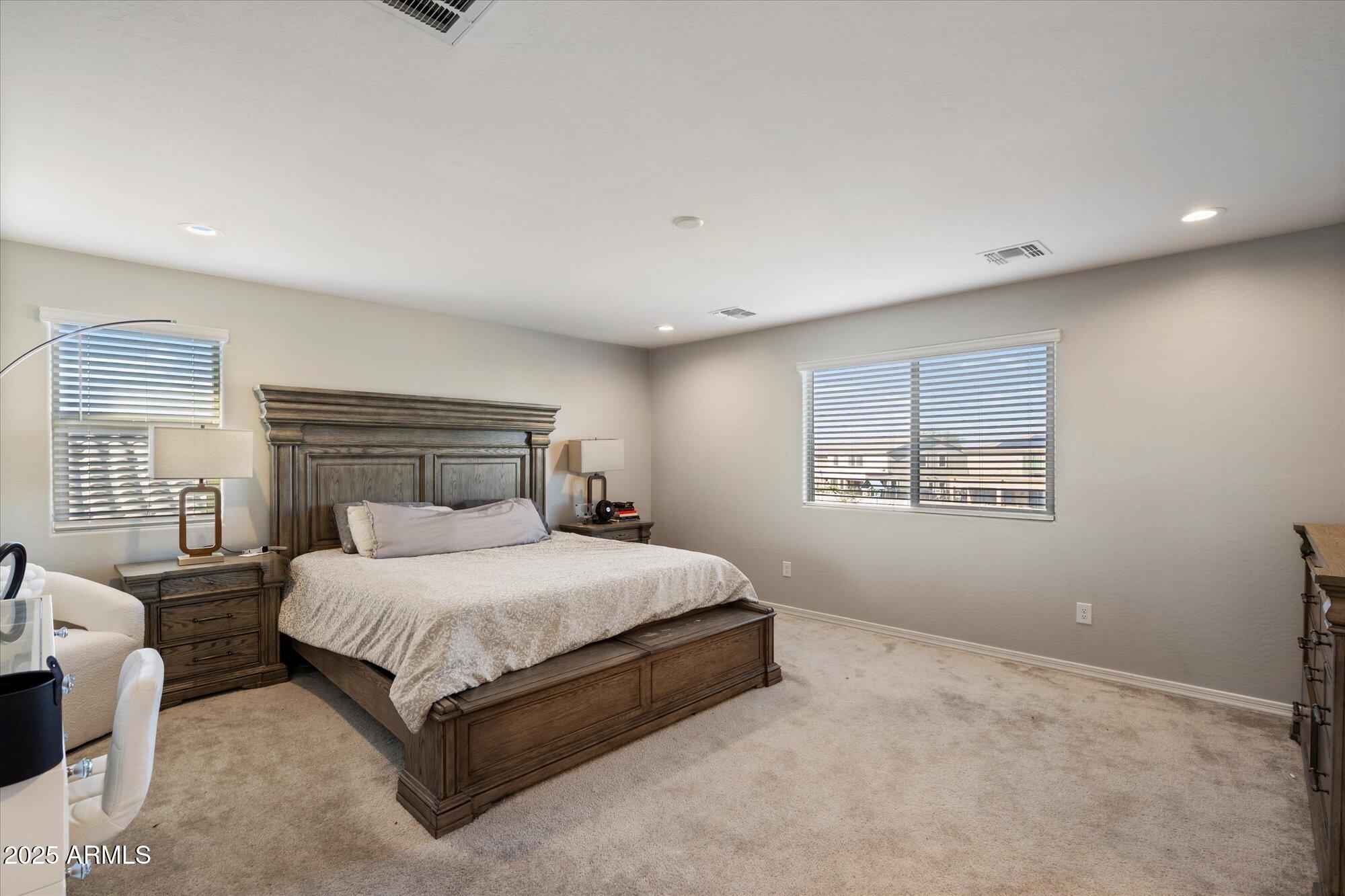 11016 W HARRISON Street