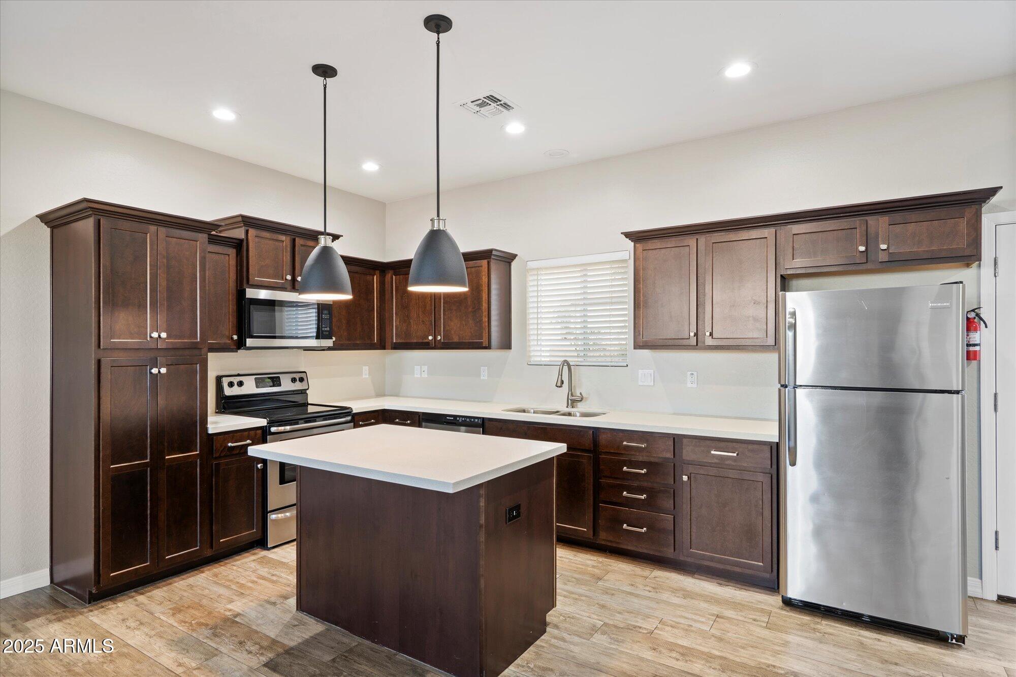 3010 N 37TH Street 6