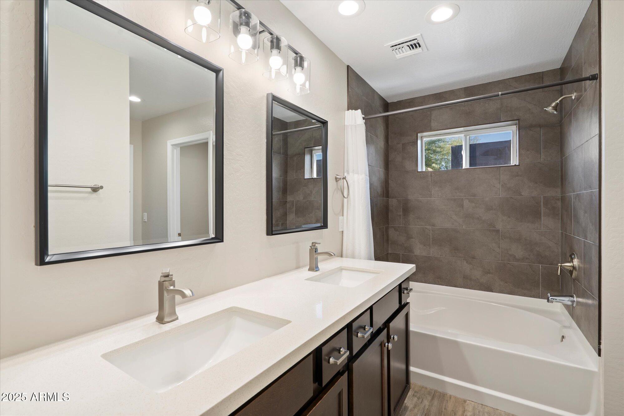 3010 N 37TH Street 6