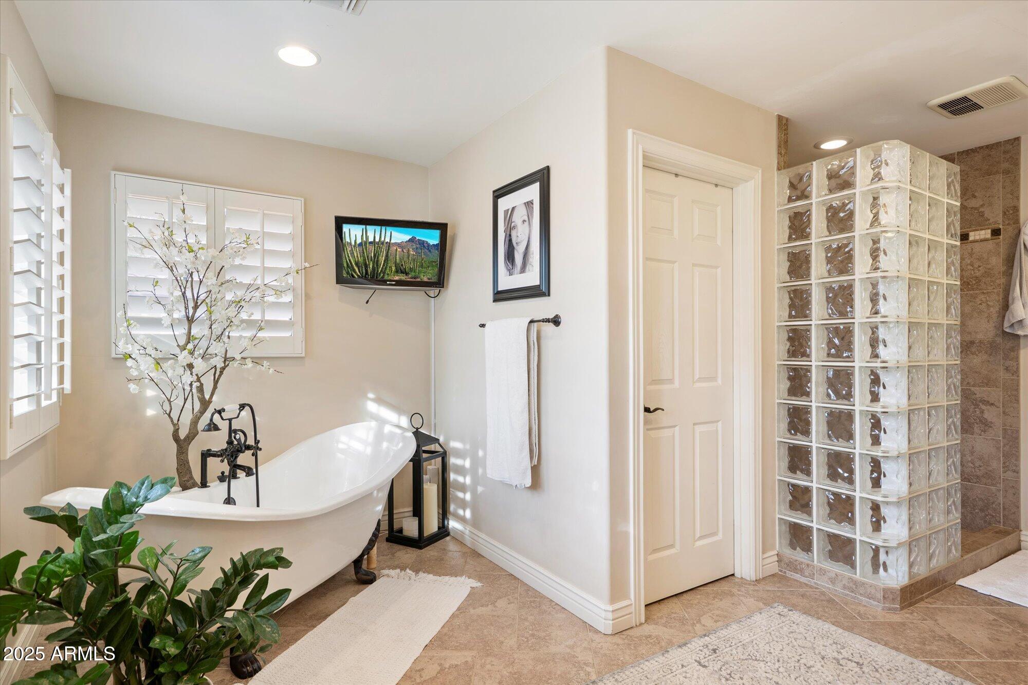 11621 S BLACKFOOT Drive