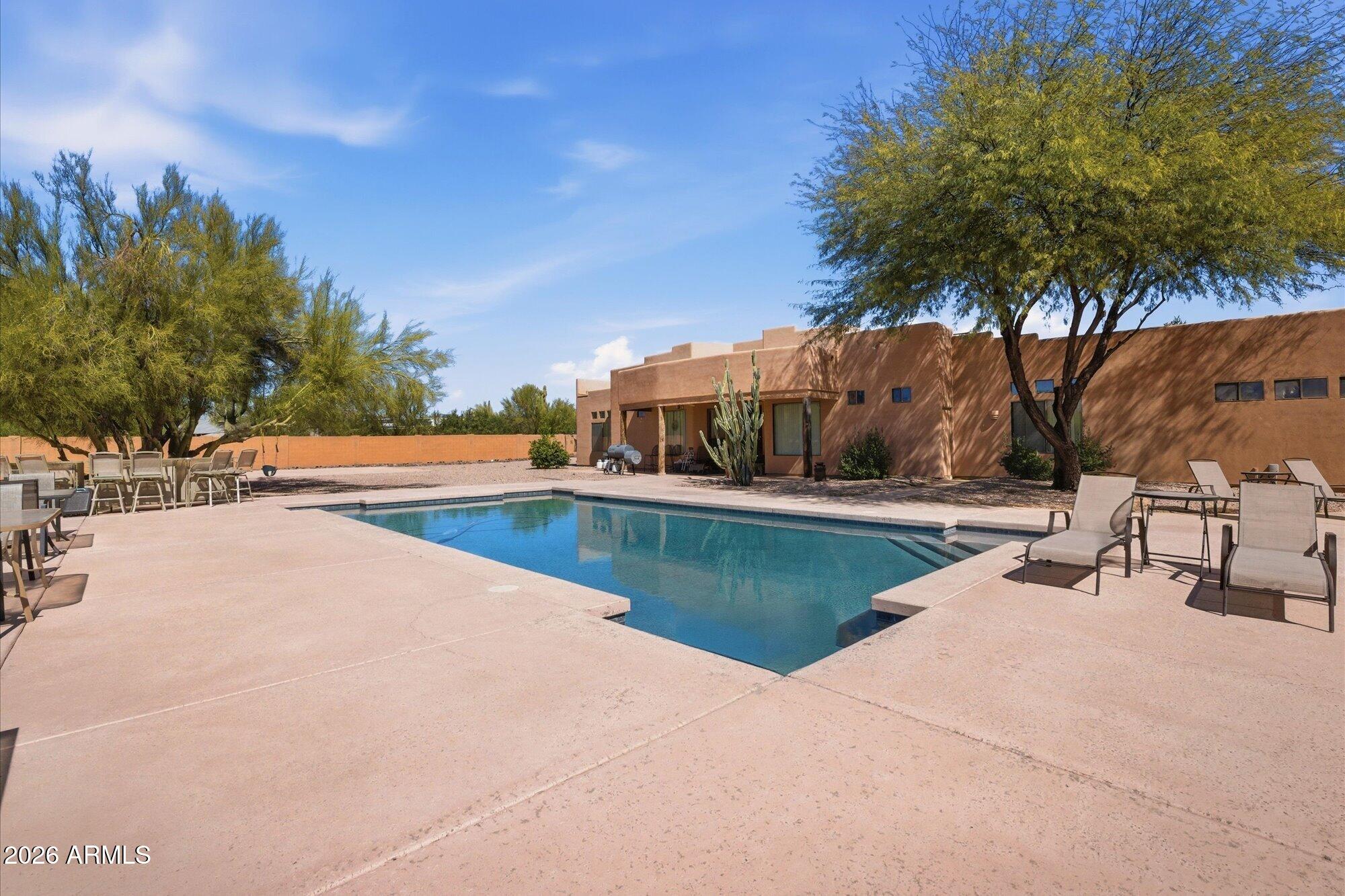 5938 E WINDSTONE Trail