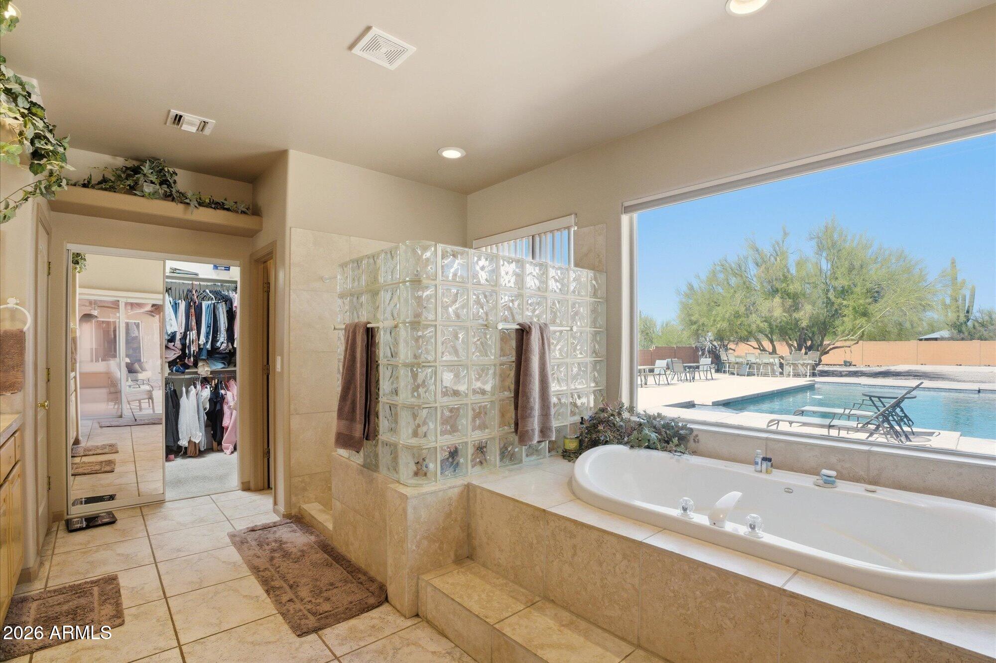 5938 E WINDSTONE Trail