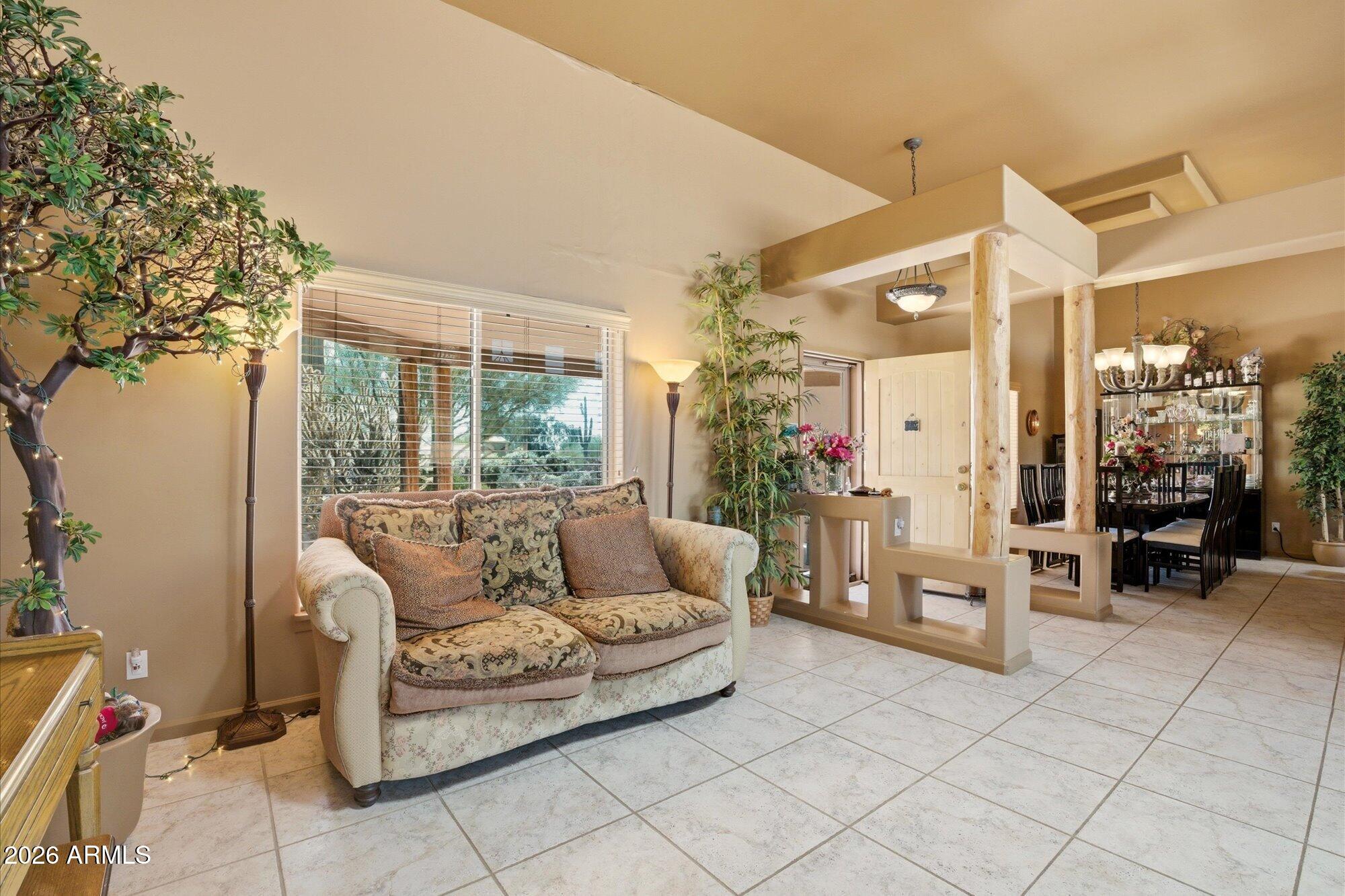 5938 E WINDSTONE Trail