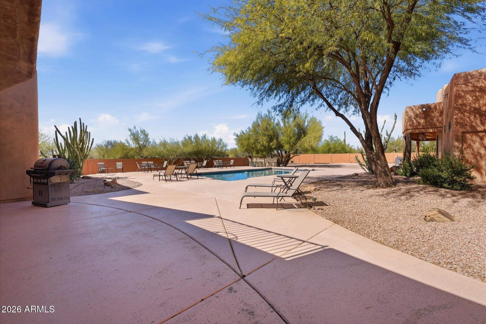 5938 E WINDSTONE Trail