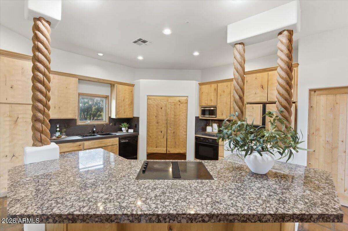 8066 E VILLA CASSANDRA Drive