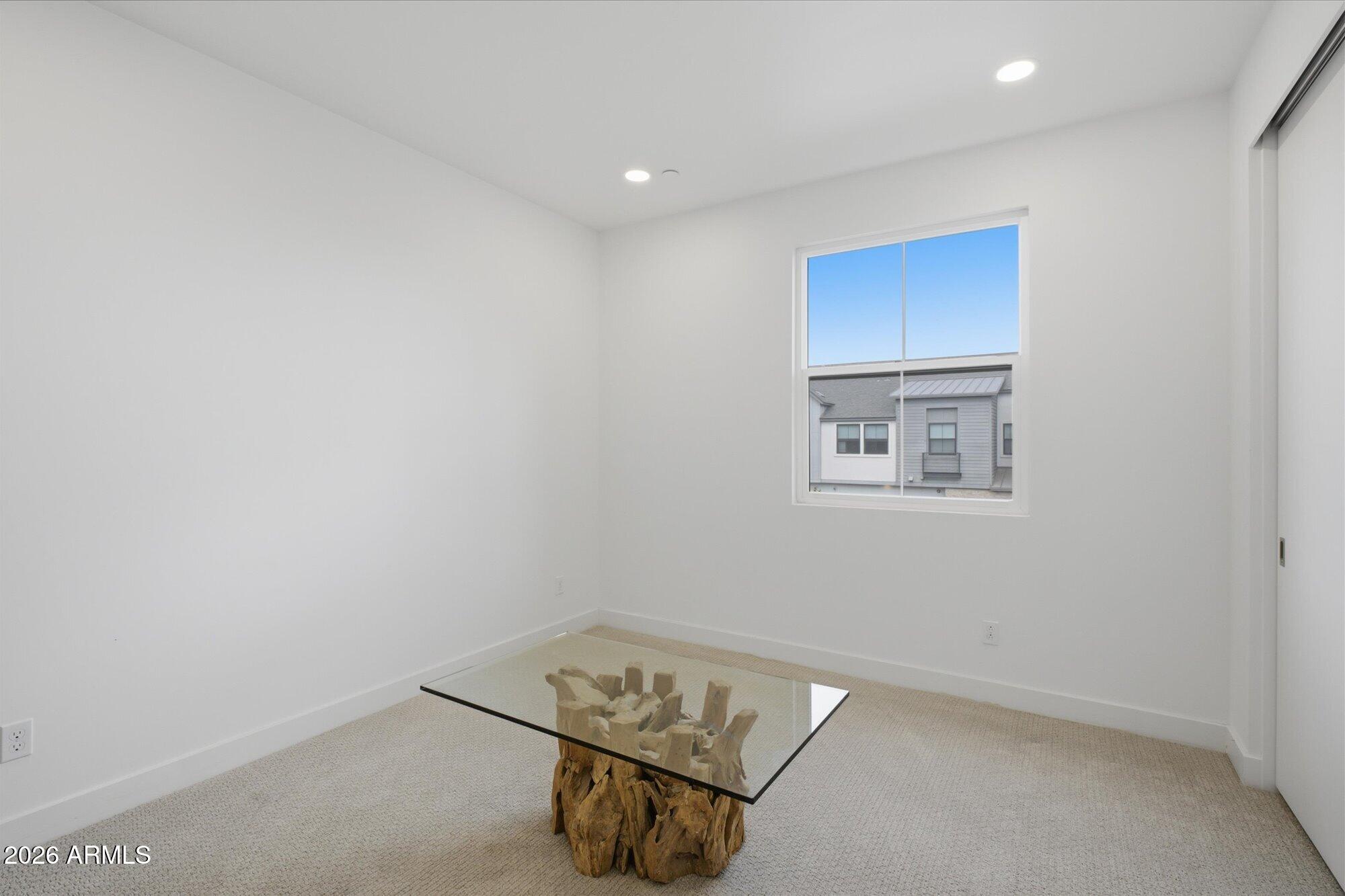 3200 N 39TH Street 28