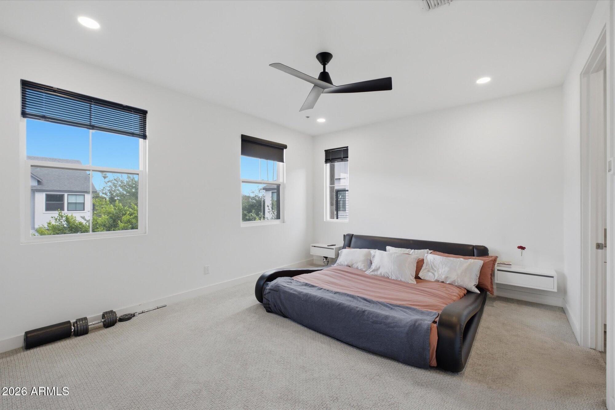 3200 N 39TH Street 28