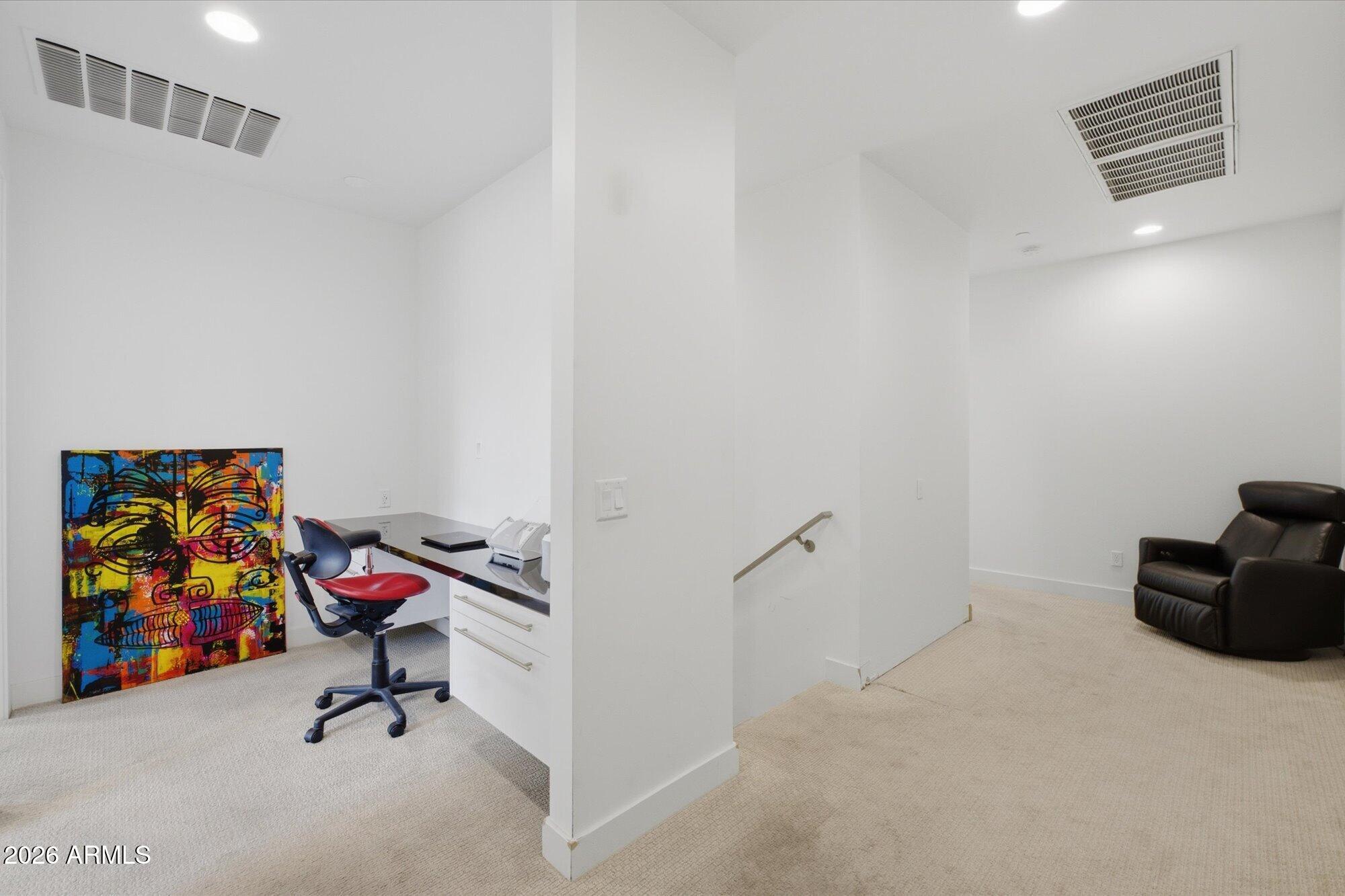 3200 N 39TH Street 28