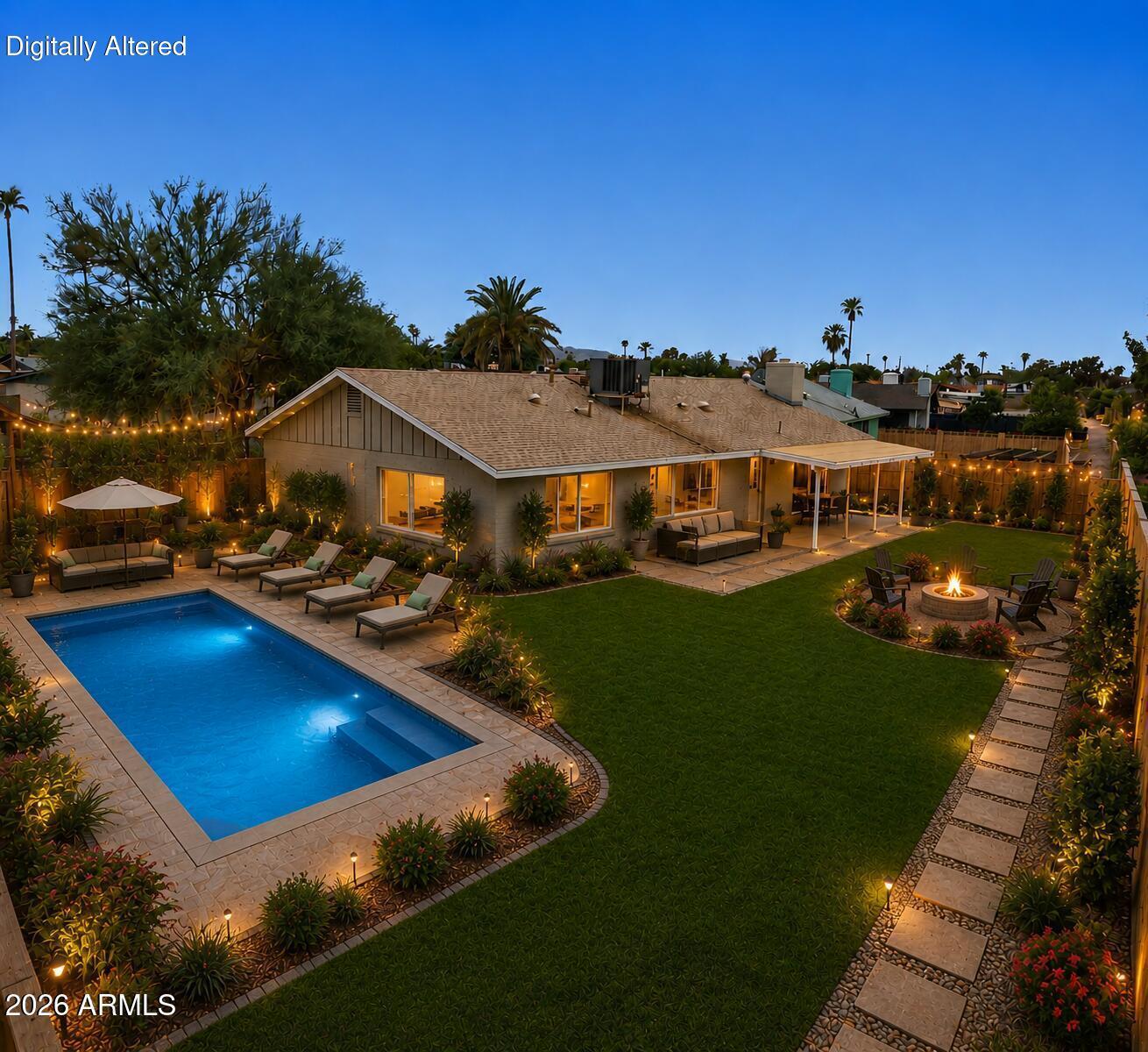1726 E EL PARQUE Drive