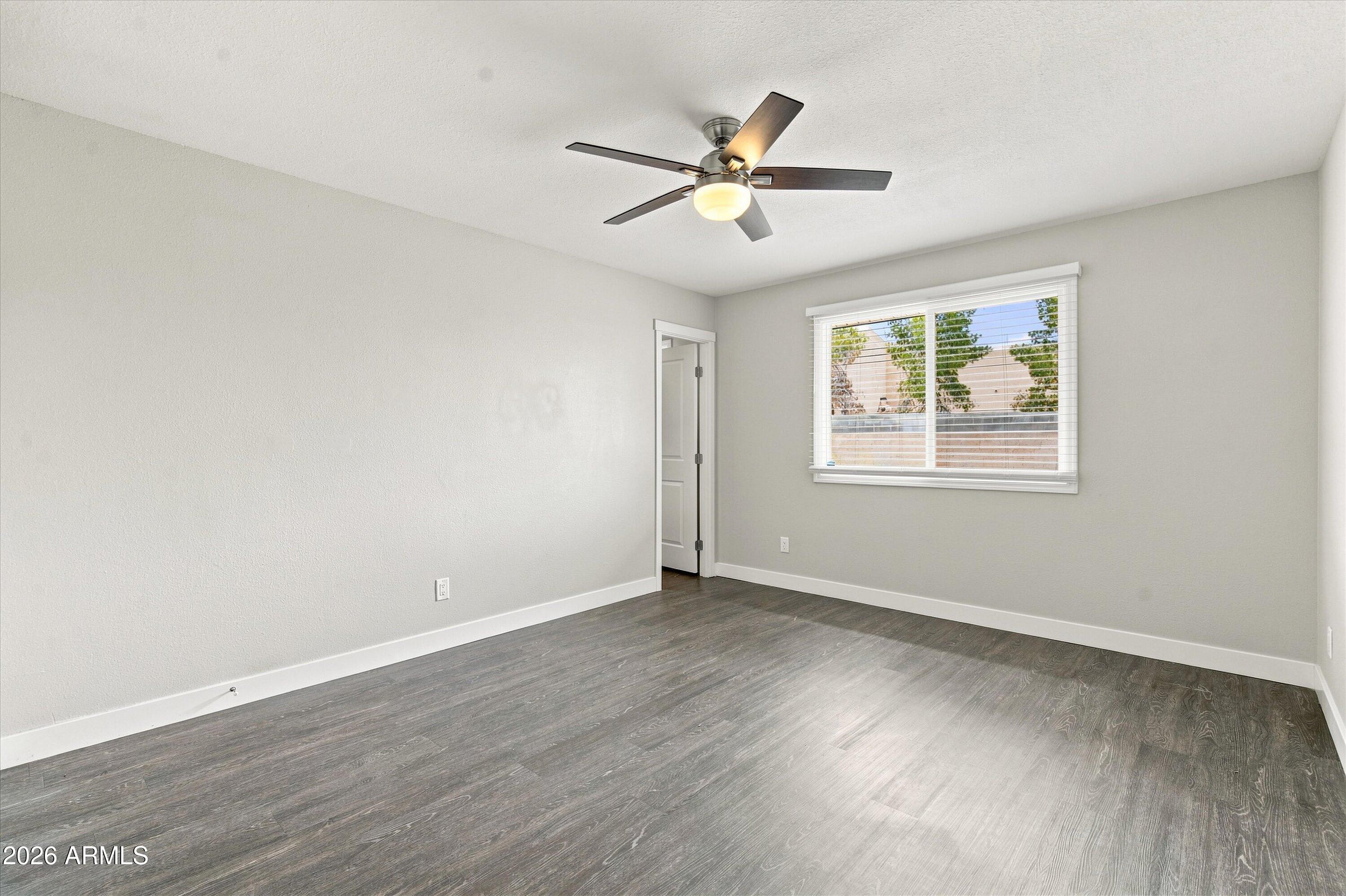 1726 E EL PARQUE Drive
