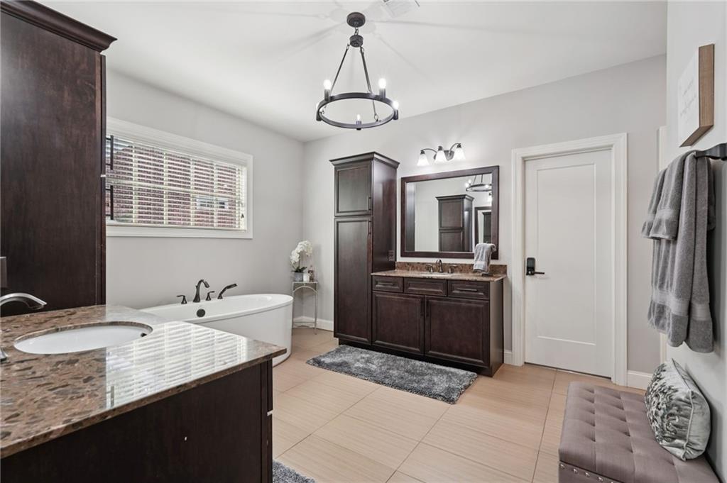 1720 Flinthaven Court