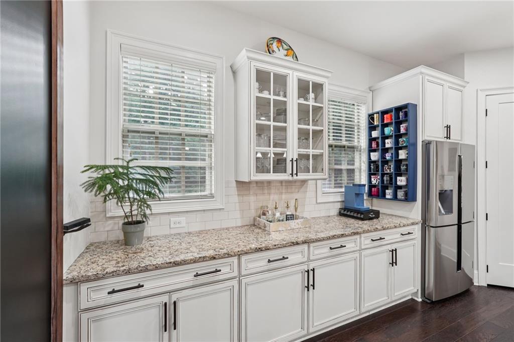 1720 Flinthaven Court